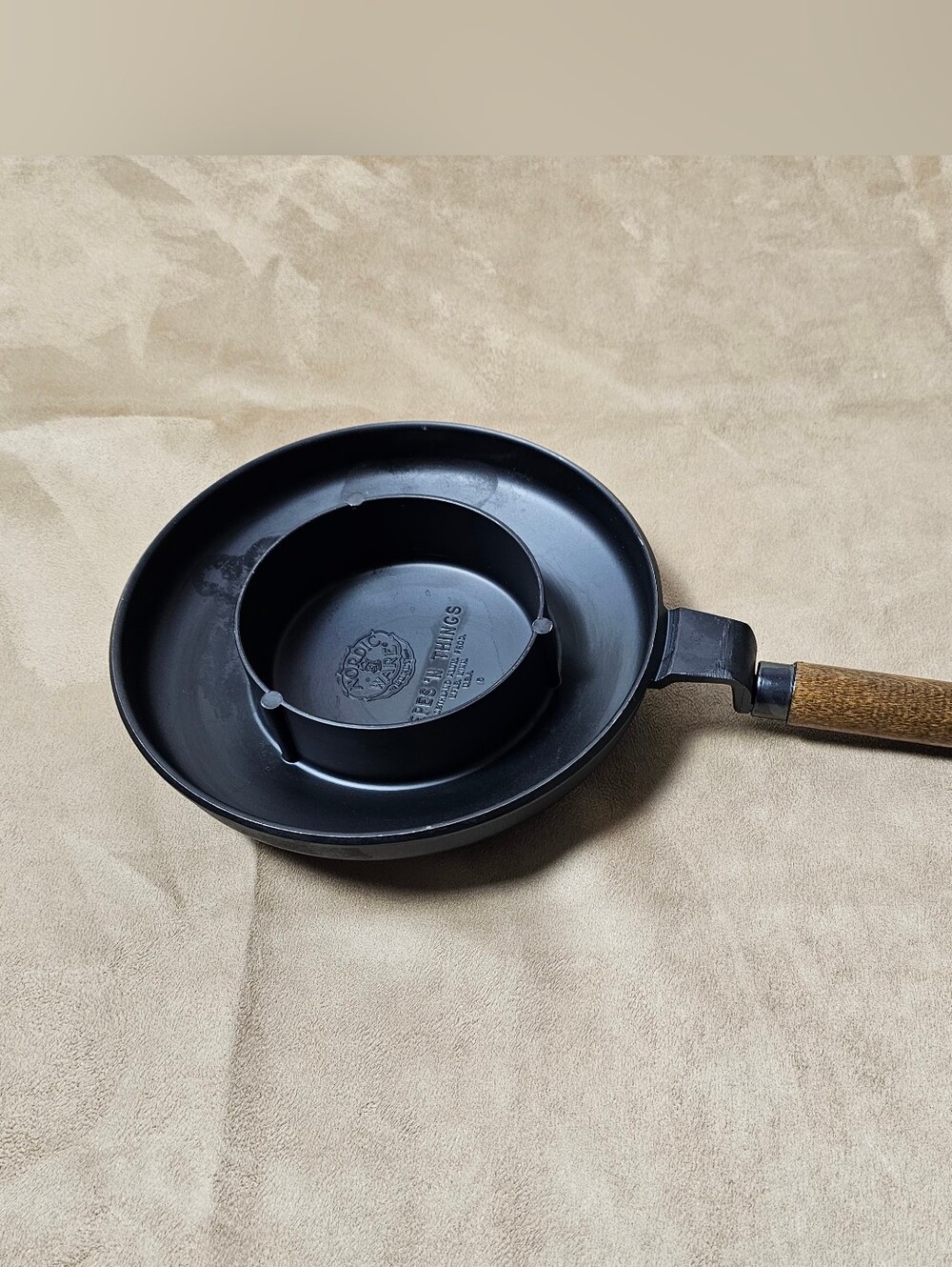 Nordic Ware Vintage Non- Stick Crepes N Things With Wooden Handle